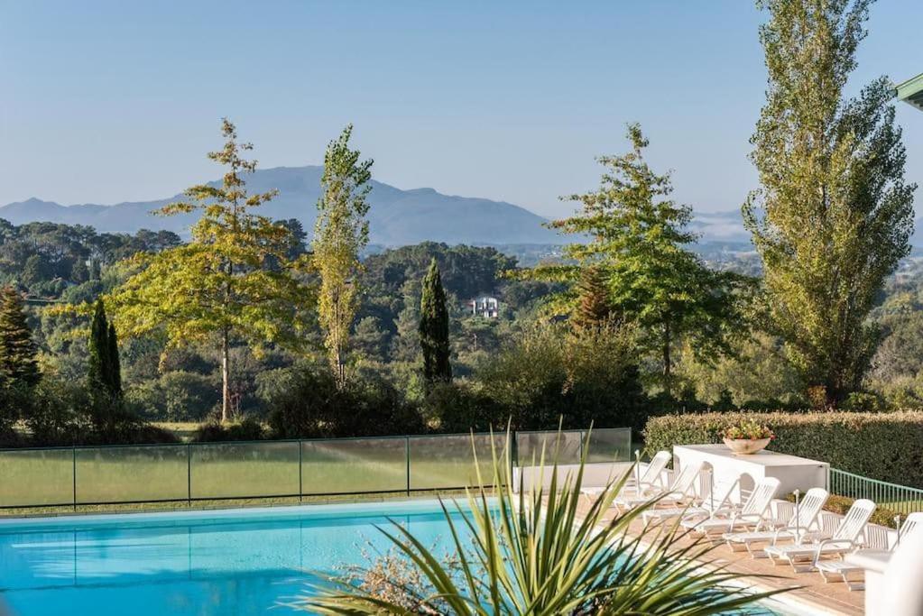 شقة T1 Bis Avec Piscine Vue Golf Et Montagnes أركونغ المظهر الخارجي الصورة